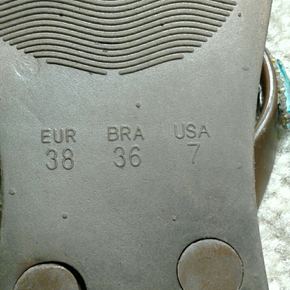 Flip flops - Picture 3 of 4